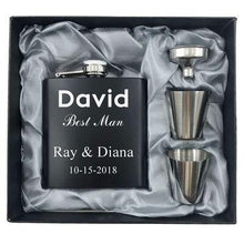 Afbeelding in Gallery-weergave laden, 1 Set Personalized Engraved 6oz Black Stainless Steel Hip Flask With Box Wedding Favors Best Man gift Groom gift Groomsman Gift - PerfectWeddingShop
